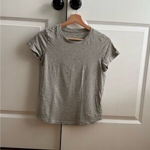 Madewell Fitted Gray Short Sleeve Tee